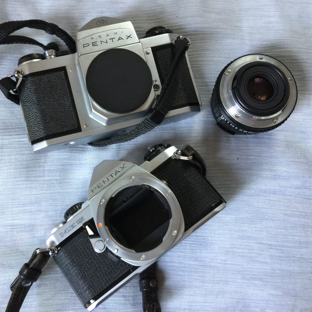 旭川カメラサービスに、フィルムカメラを修理に出しました – 北海道旭川市で暮らしてみたら